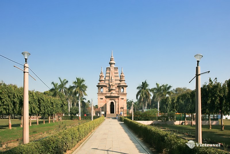 Bodhgaya – Varanasi